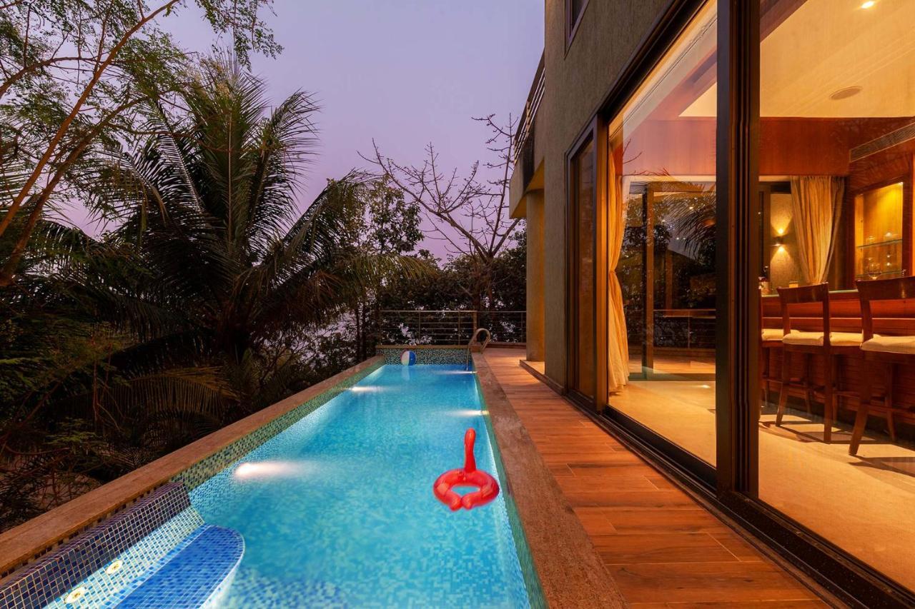 The Blue Horizon By Stayvista - Featuring A Beach-View Villa With A Swimming Pool, Indoor Games, And A Relaxing Balcony Alībāg Exterior photo